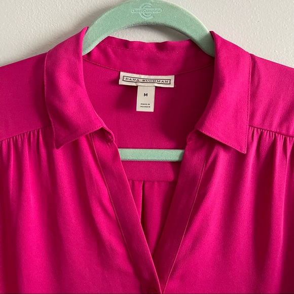 Dana Buchman Pink Crepe Roll Tab Blouse Top Size Medium - Picture 3 of 7